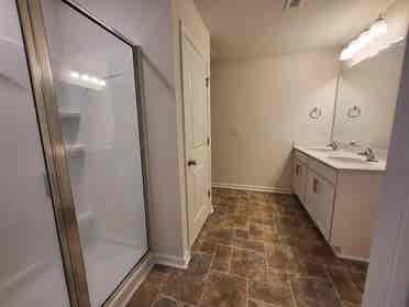 3 BR in Charlotte