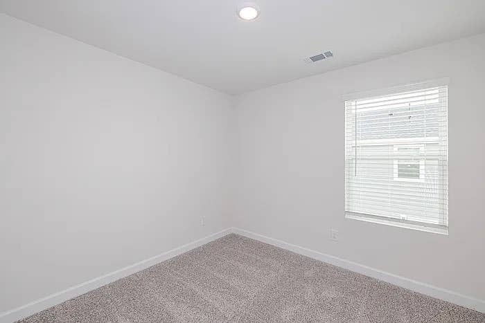 4 BR in Charlotte