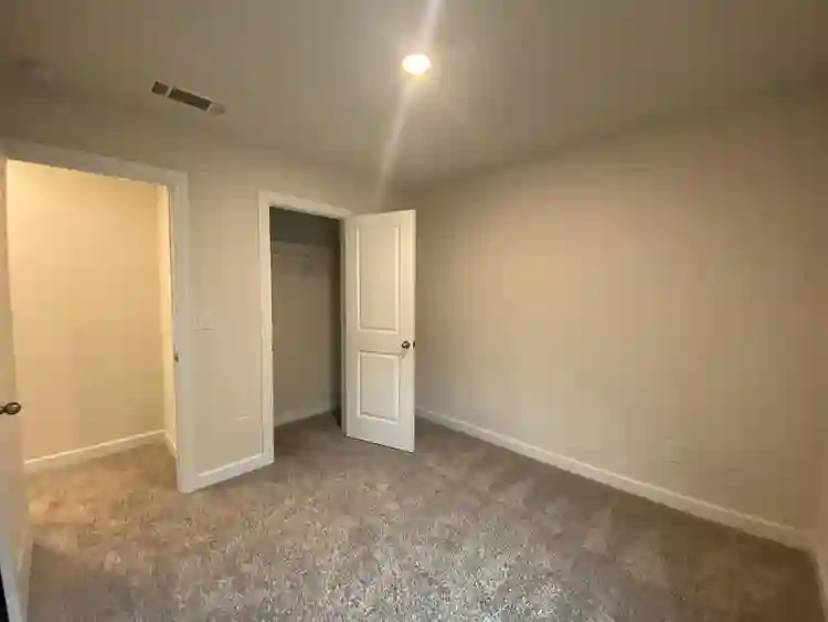 4 BR in Charlotte