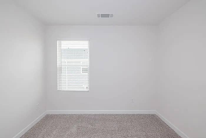 4 BR in Charlotte