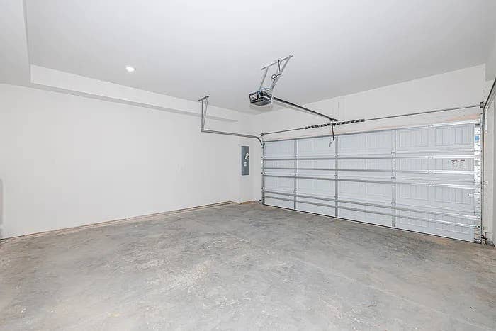 4 BR in Charlotte