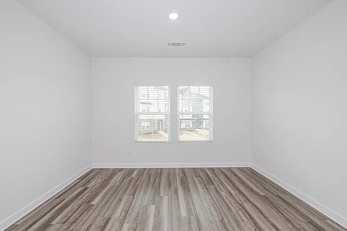 4 BR in Charlotte