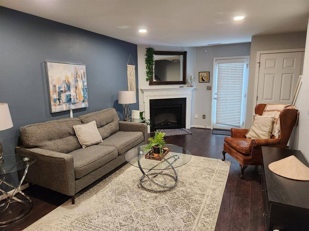 3 BR in Raleigh