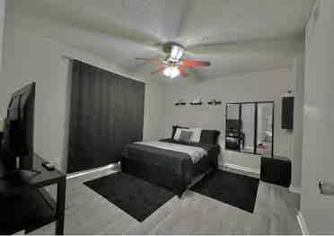 Room for rent in fort Myers