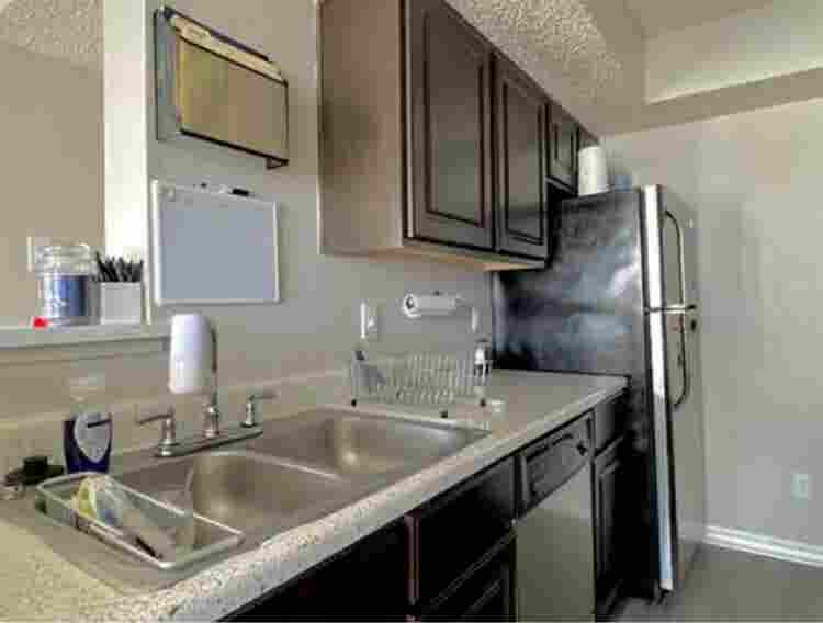 Room for rent in fort Myers