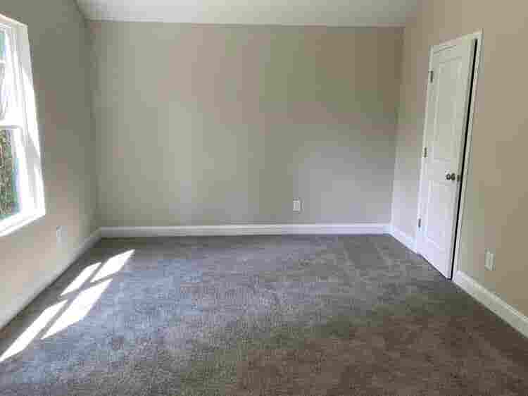 4 BR in Charlotte