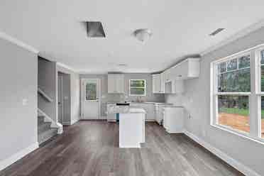 4 BR in Charlotte