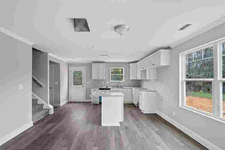 4 BR in Charlotte