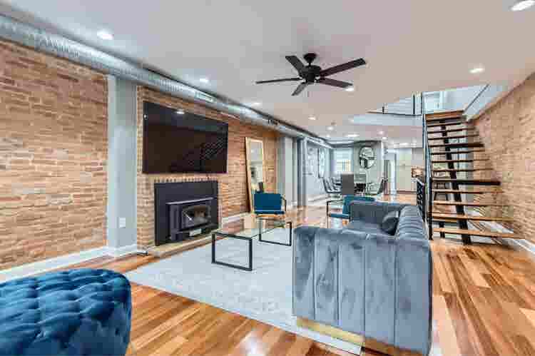 Furnished private room