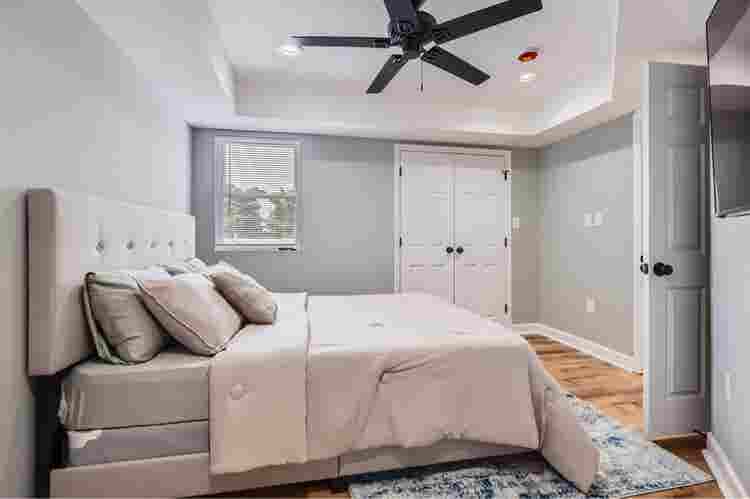 Furnished private room