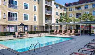 2 Rooms To Rent 1 Bath  Chelsea, MA