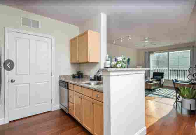2 Rooms To Rent 1 Bath  Chelsea, MA