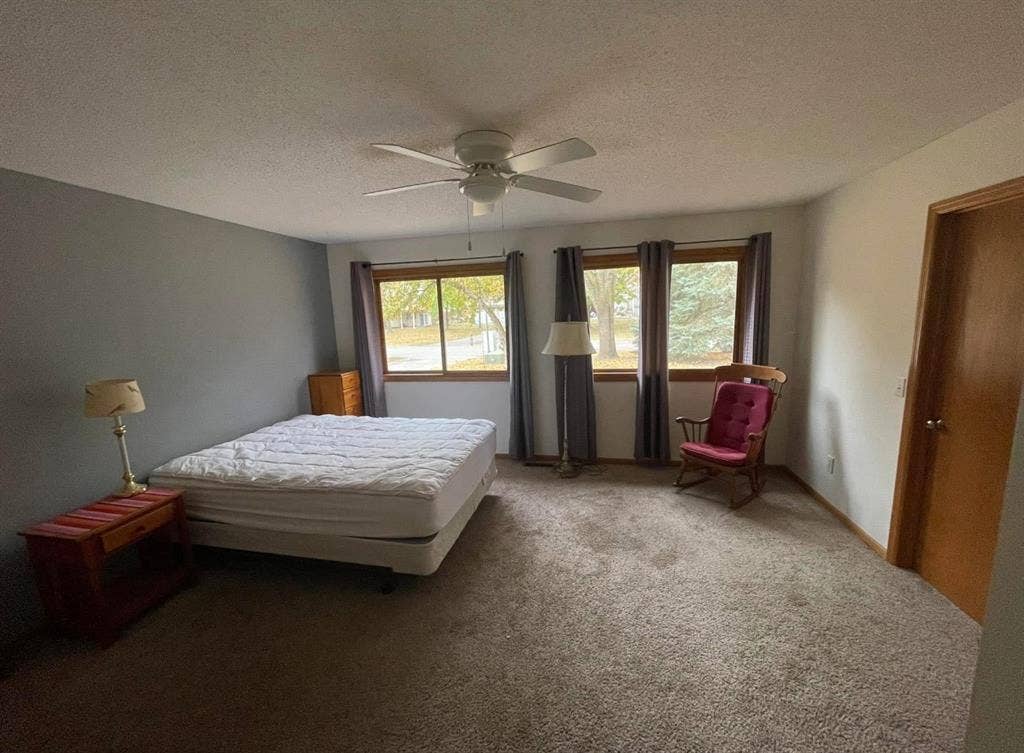 Large bedroom/private bathroom