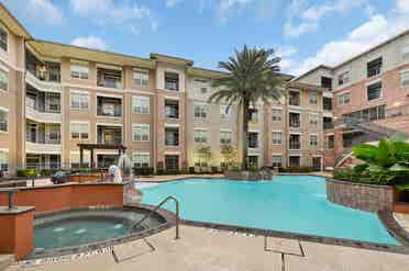 Furnished BA w/Pool & Gym