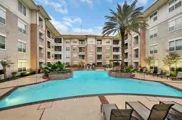 Furnished BA w/Pool & Gym