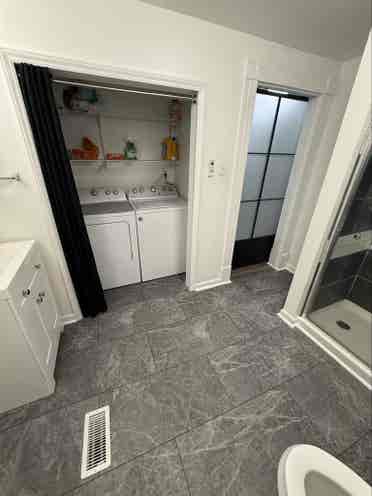 2Rooms open- females 
only please
