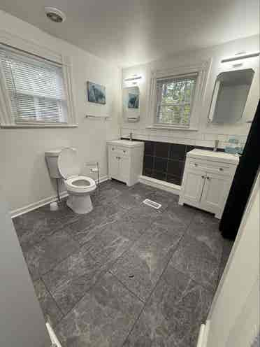 2Rooms open- females 
only please