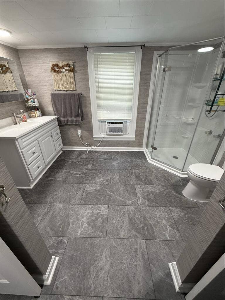 2Rooms open- females 
only please
