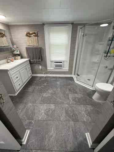 2Rooms open- females 
only please