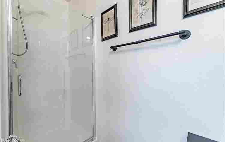 Room for rent north Las Vegas Dec 1