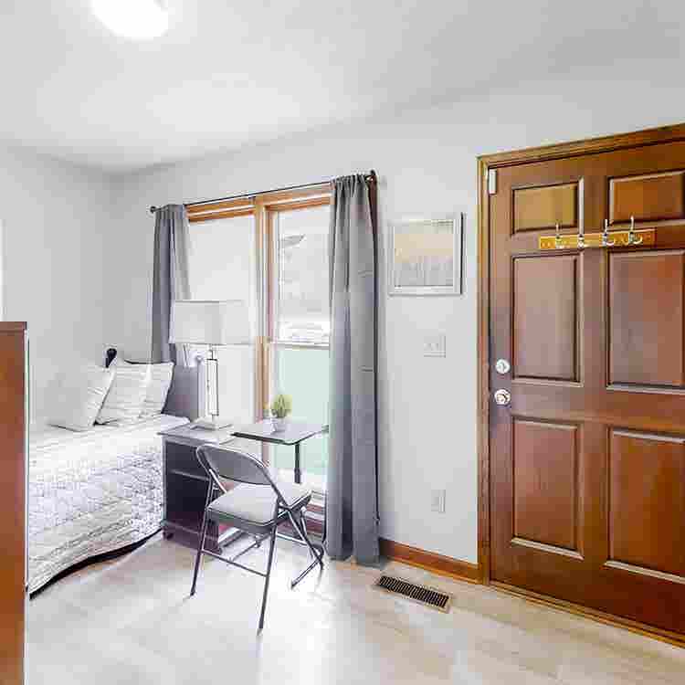 1 BR in Auburn