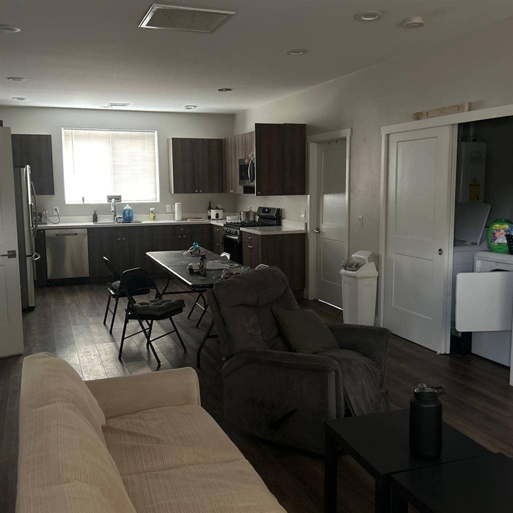 Duplex Near Campus