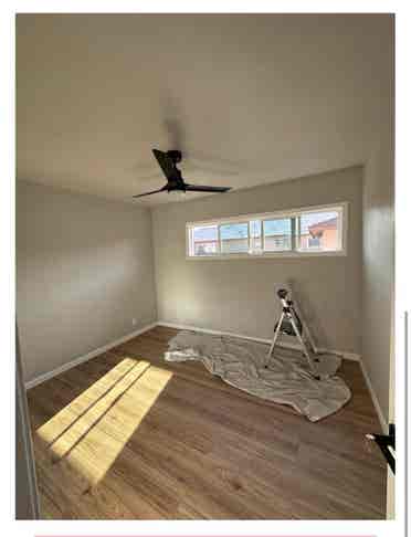 Looking for female roommate