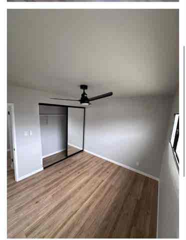 Looking for female roommate