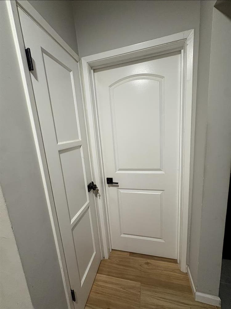 Looking for female roommate