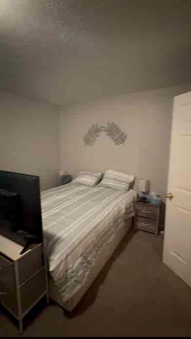 Room to rent for short term