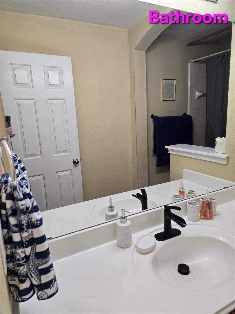 Frisco TX Room Unfurn or Furnished