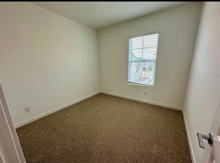 New Mesa TownHome for rent