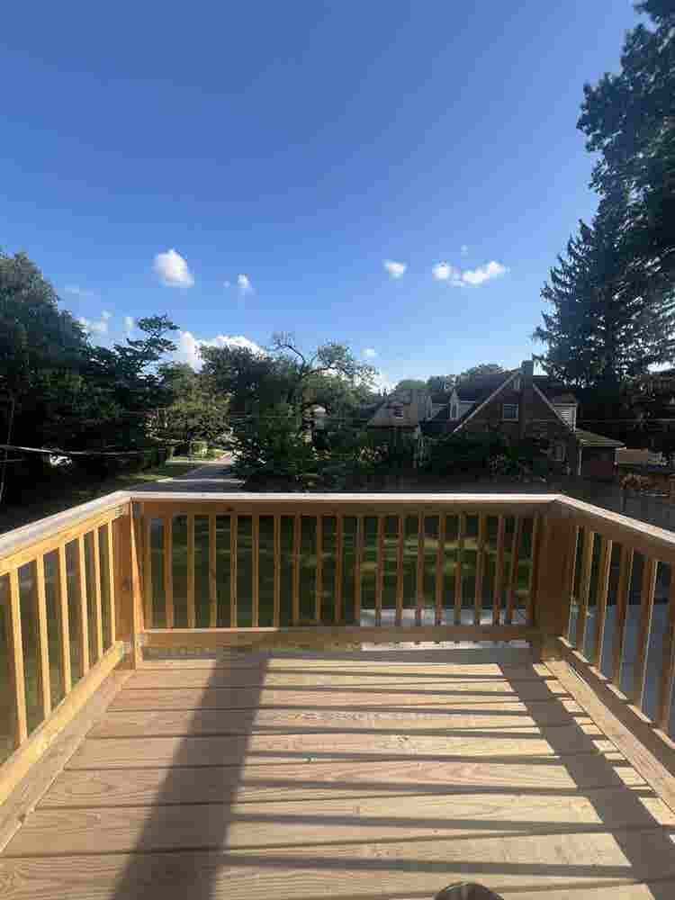 Looking for female roommate