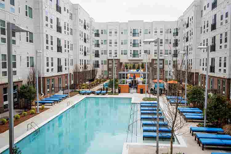 Luxury Cheap Apt (Co-Ed)
