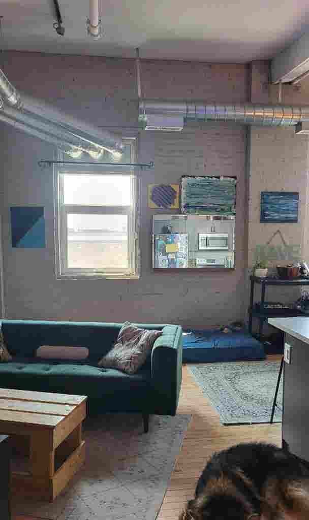 Luxury apartment-exchange district