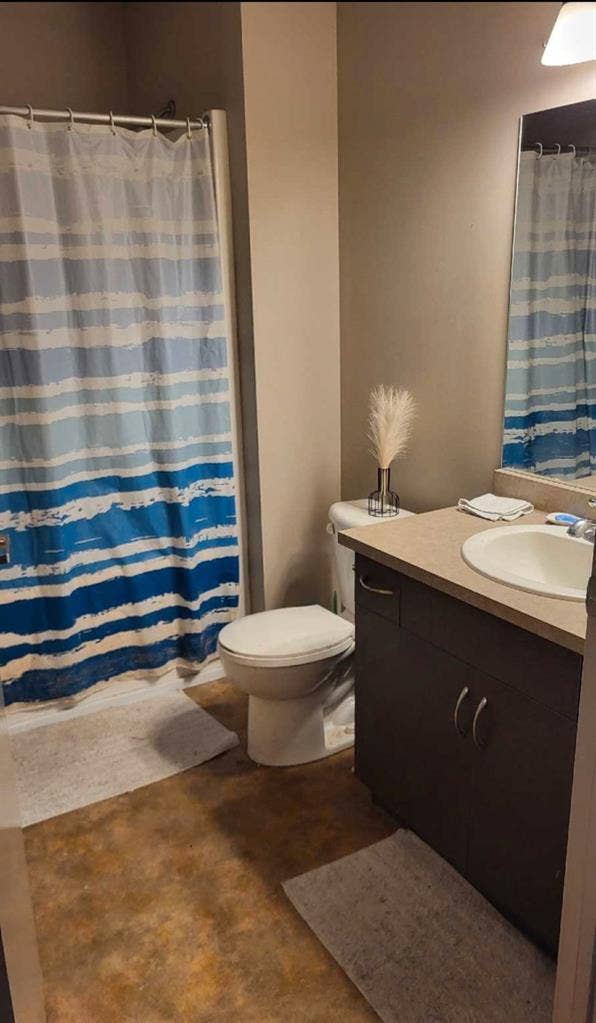 Luxury apartment-exchange district