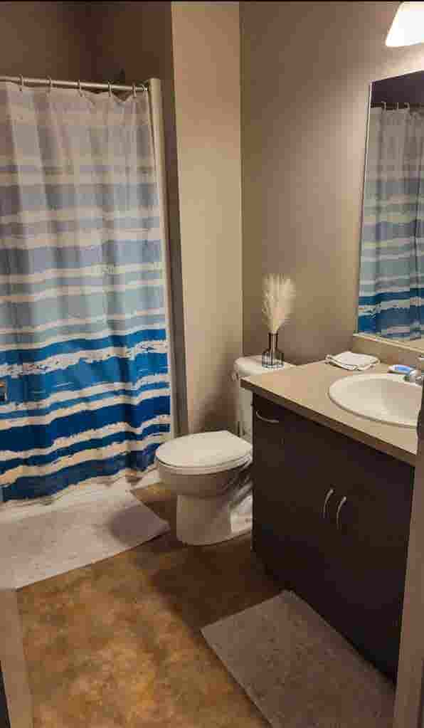 Luxury apartment-exchange district