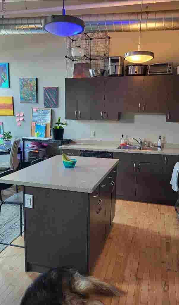 Luxury apartment-exchange district