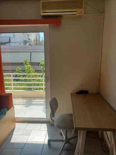 Looking for 2 Roommates