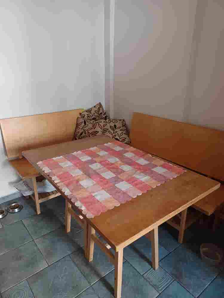 Looking for 2 Roommates
