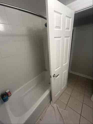 Private Bedroom in 3b
d/2b