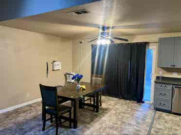 Easy going roommate wanted