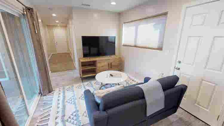 1 BR in San Diego