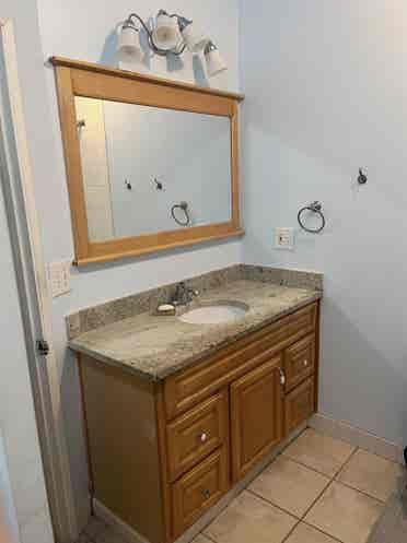 2 rooms in cozy neighborhood