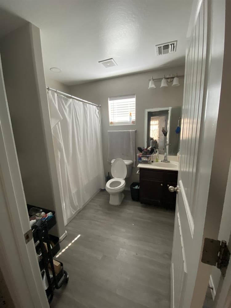 Room for rent