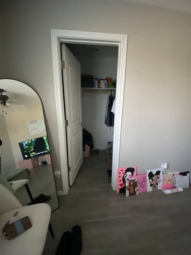 Room for rent
