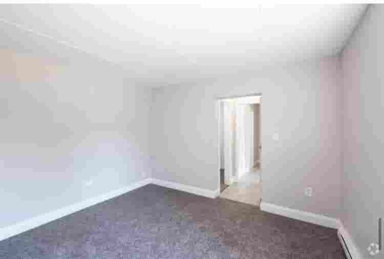 Room for lease