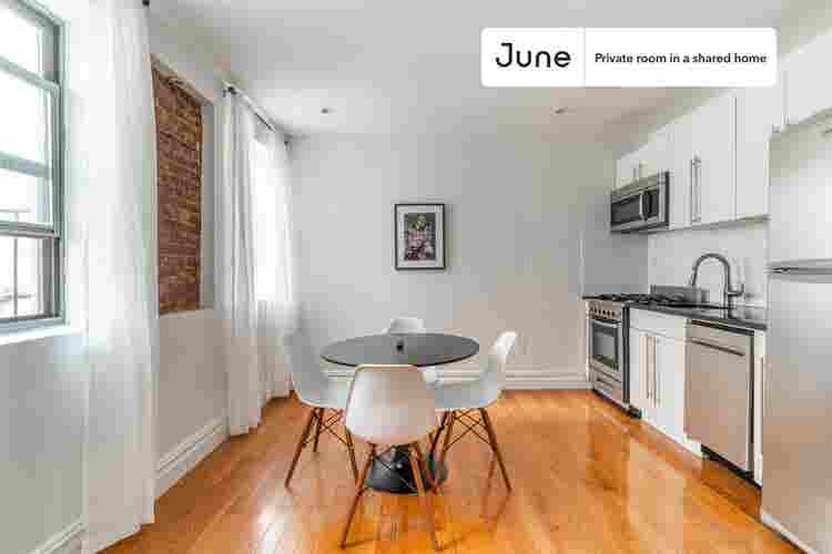 2 BR in New York City