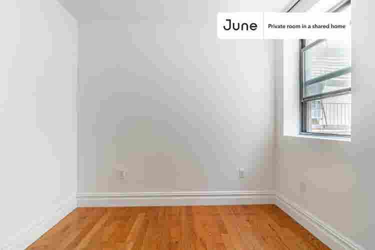2 BR in New York City