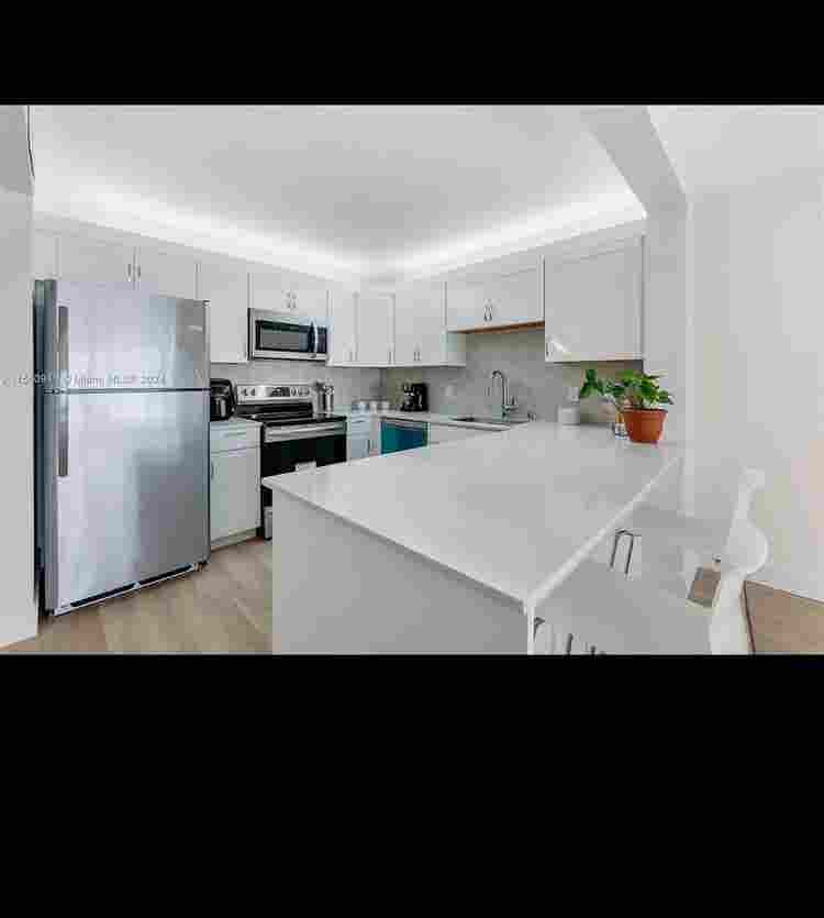 One bedroom and private bathroom.